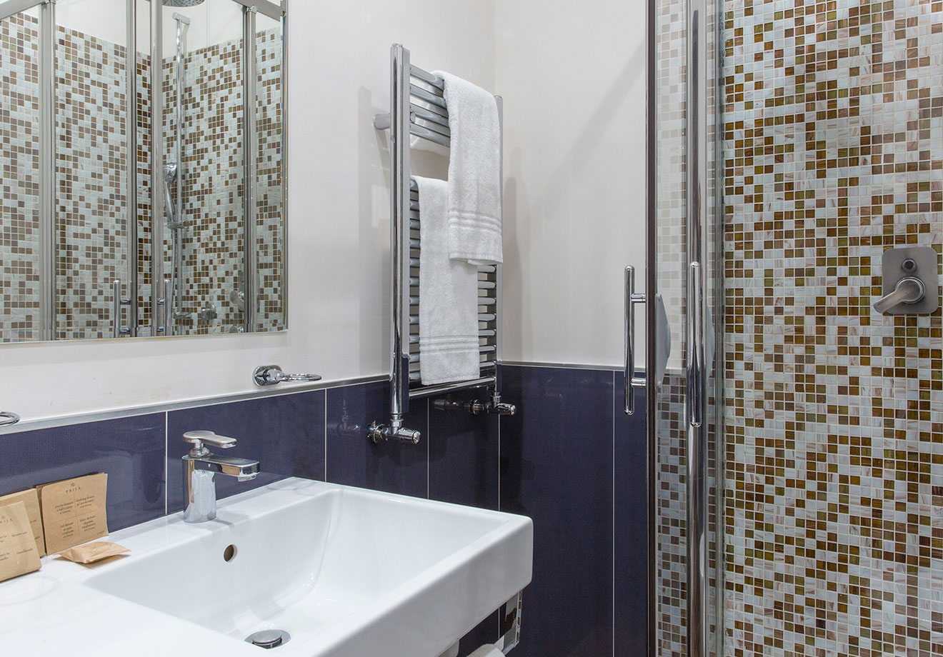 Standard Double rooms in rome