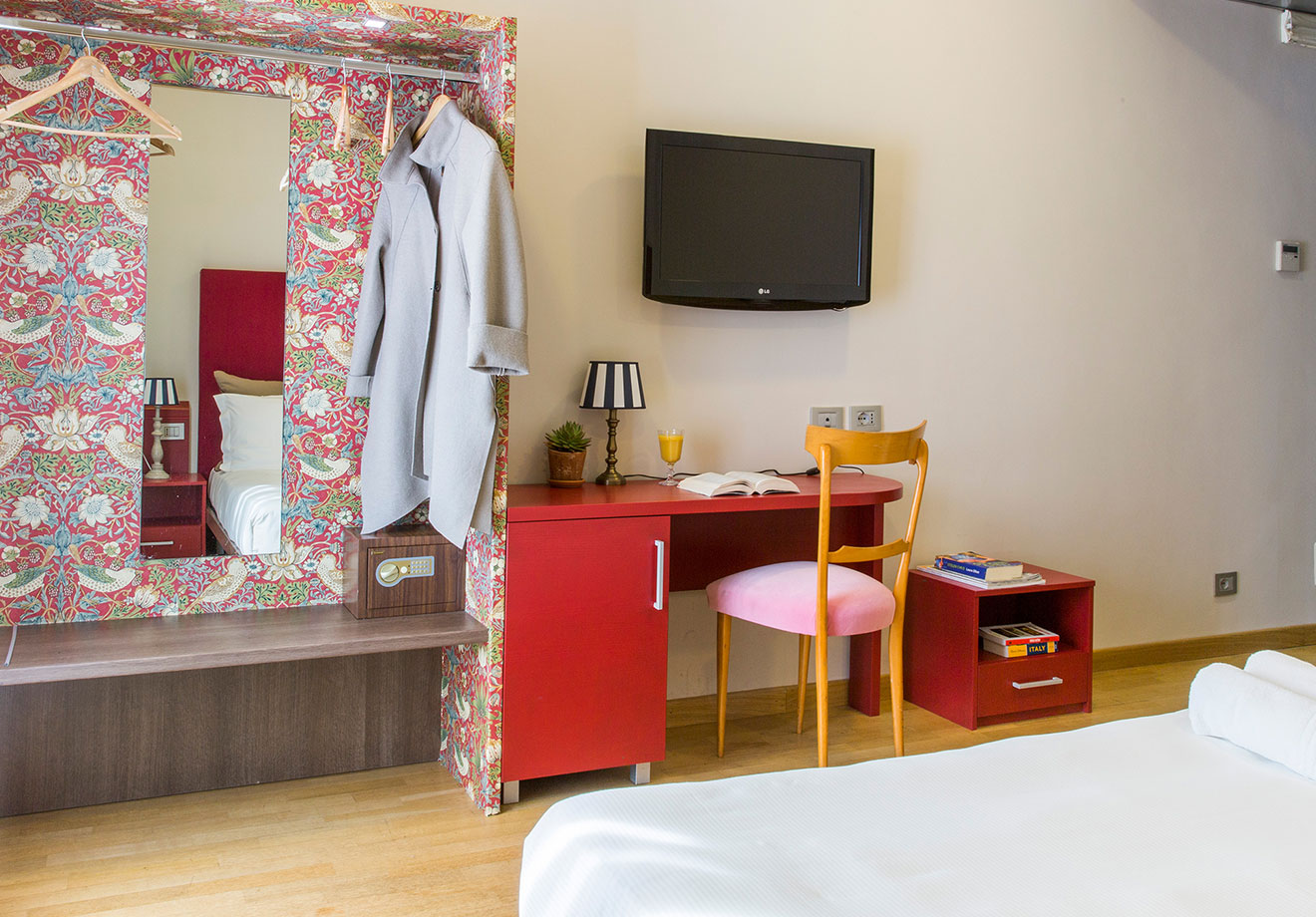 Rooms for Triple in rome